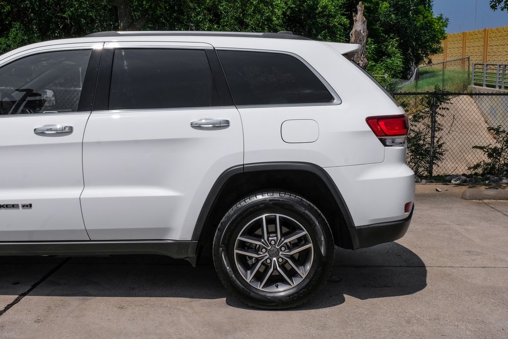 used 2022 Jeep Grand Cherokee WK car, priced at $27,052