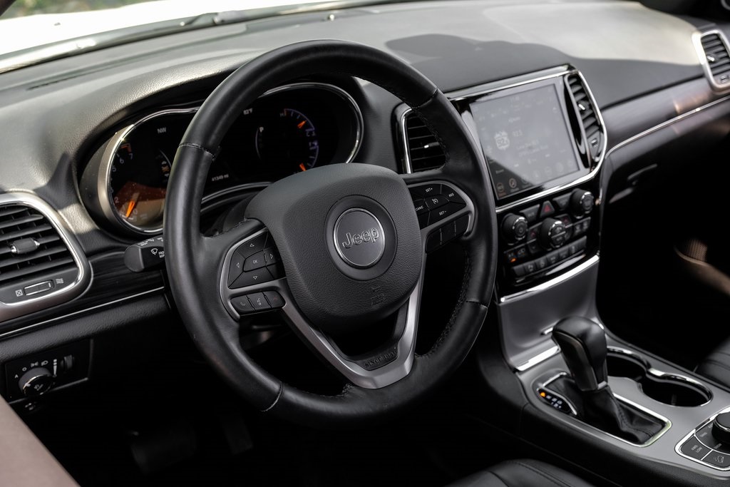 used 2022 Jeep Grand Cherokee WK car, priced at $27,052
