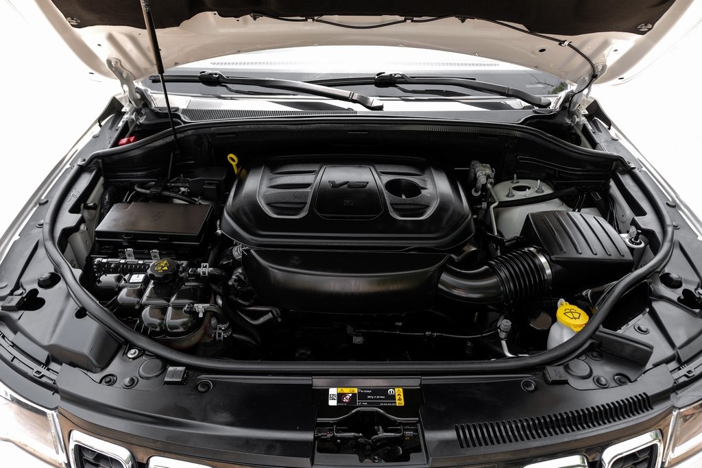 used 2022 Jeep Grand Cherokee WK car, priced at $27,052