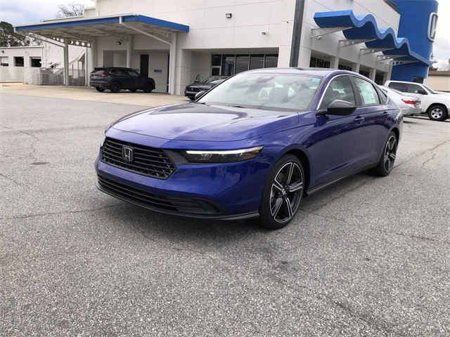 new 2025 Honda Accord Hybrid car, priced at $35,305