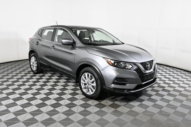used 2020 Nissan Rogue Sport car, priced at $15,900