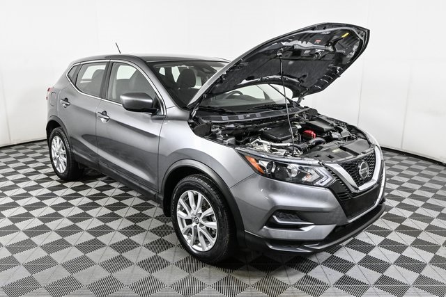 used 2020 Nissan Rogue Sport car, priced at $15,900