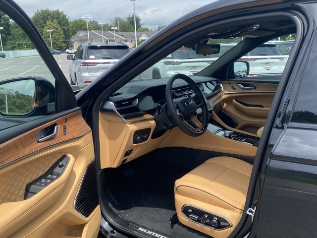 new 2025 Jeep Grand Cherokee L car, priced at $63,625