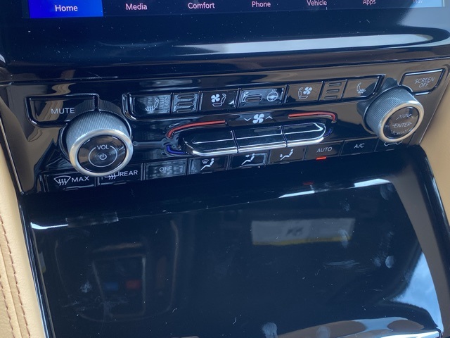 new 2025 Jeep Grand Cherokee L car, priced at $63,625