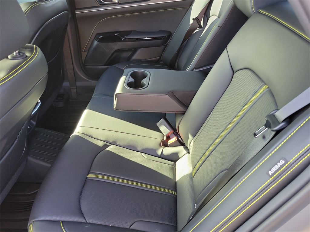 used 2025 Kia K5 car, priced at $29,998