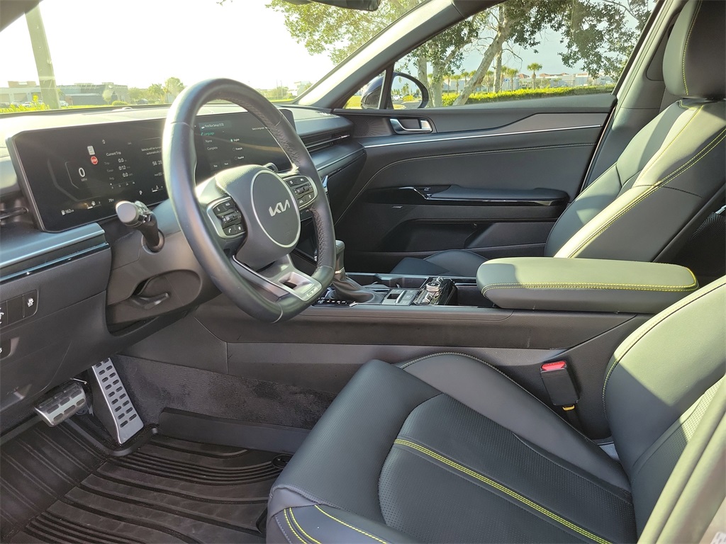 used 2025 Kia K5 car, priced at $29,998