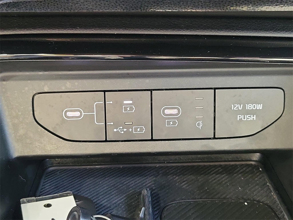 used 2025 Kia K5 car, priced at $29,998