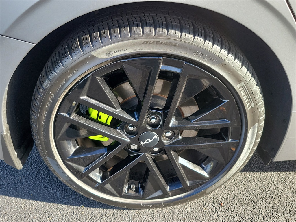 used 2025 Kia K5 car, priced at $29,998