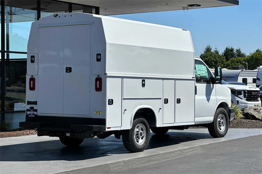 new 2025 GMC Savana 3500 car, priced at $43,538