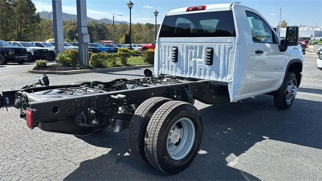 new 2026 Chevrolet Silverado 3500HD car, priced at $53,468