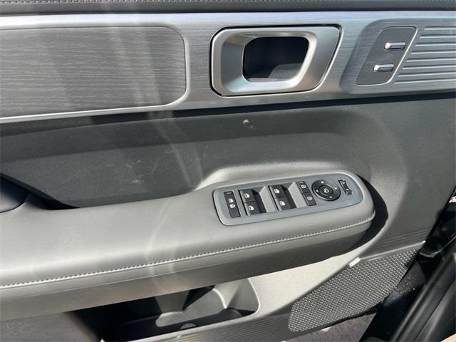 used 2025 Hyundai Santa Fe car, priced at $40,885