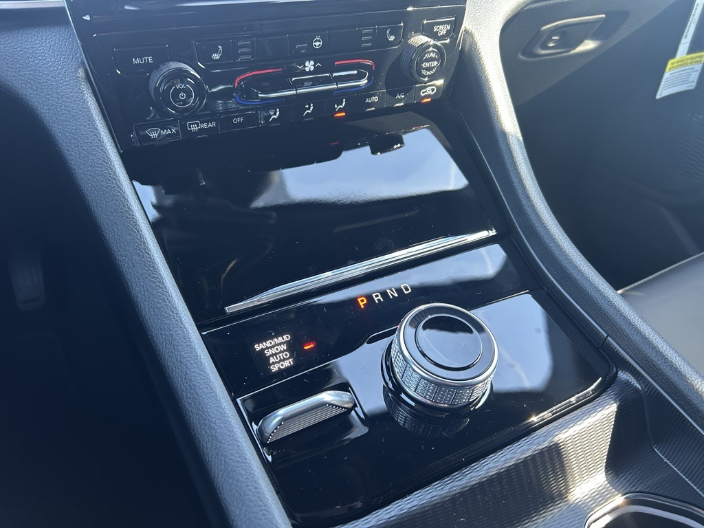 new 2025 Jeep Grand Cherokee car, priced at $51,485