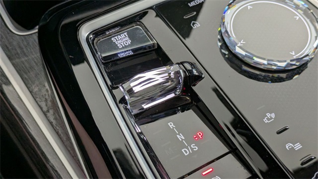 used 2023 BMW 7-Series car, priced at $68,421