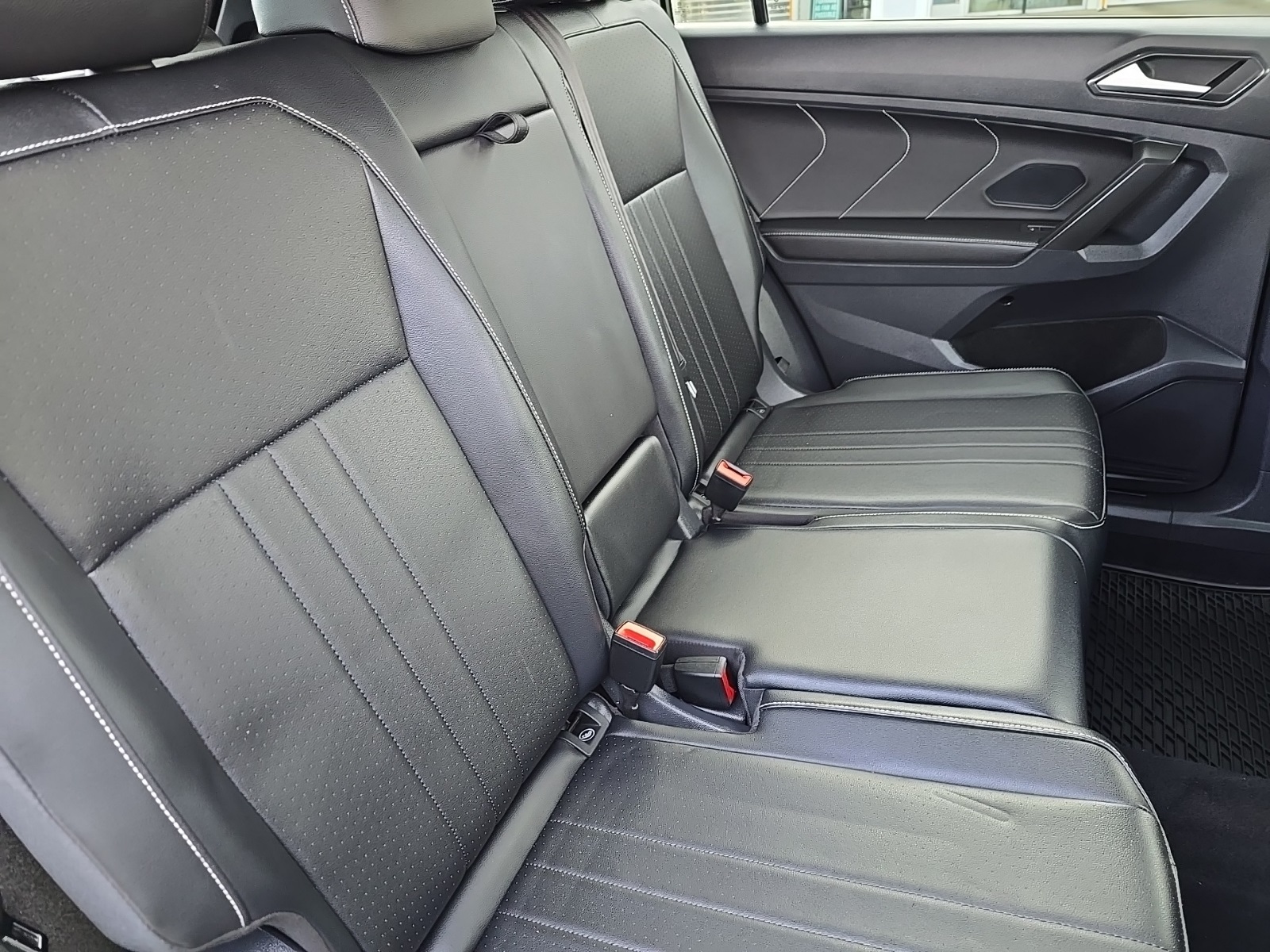 used 2022 Volkswagen Tiguan car, priced at $25,000