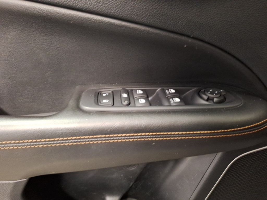 used 2019 Jeep Compass car, priced at $18,374