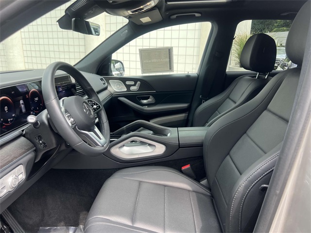 used 2022 Mercedes-Benz GLE car, priced at $51,980