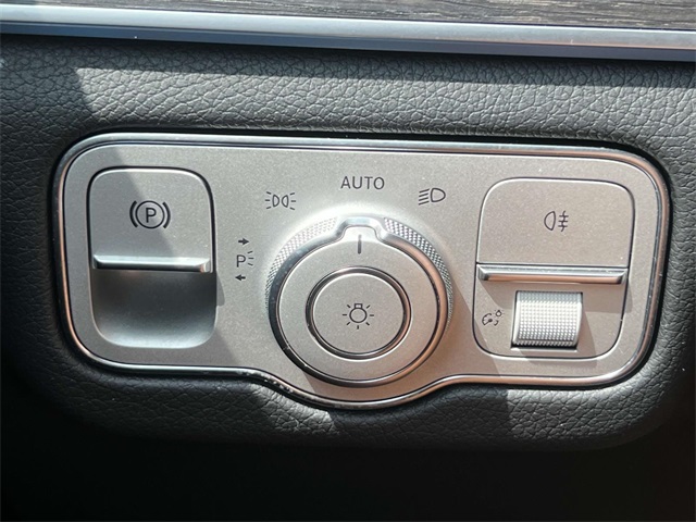 used 2022 Mercedes-Benz GLE car, priced at $51,980