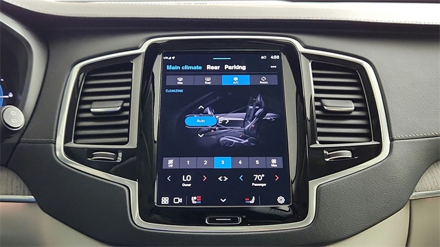 used 2024 Volvo XC90 Recharge Plug-In Hybrid car, priced at $62,994