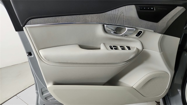 used 2024 Volvo XC90 Recharge Plug-In Hybrid car, priced at $62,994