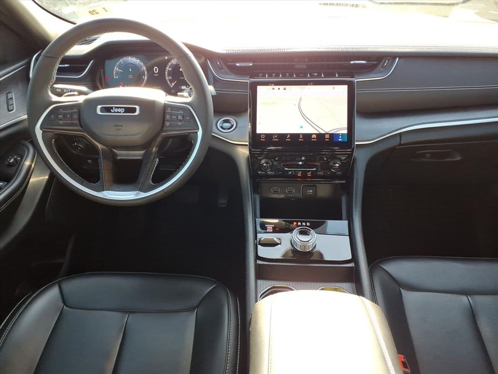 used 2024 Jeep Grand Cherokee car, priced at $32,900