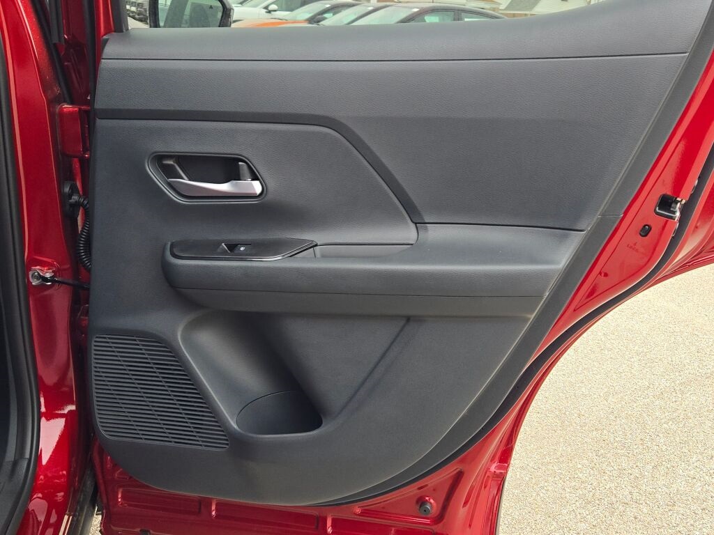 new 2025 Nissan Kicks car, priced at $27,530