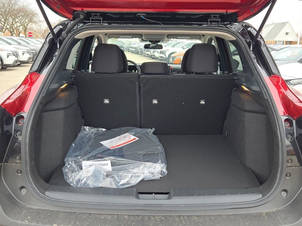 new 2025 Nissan Kicks car, priced at $27,530
