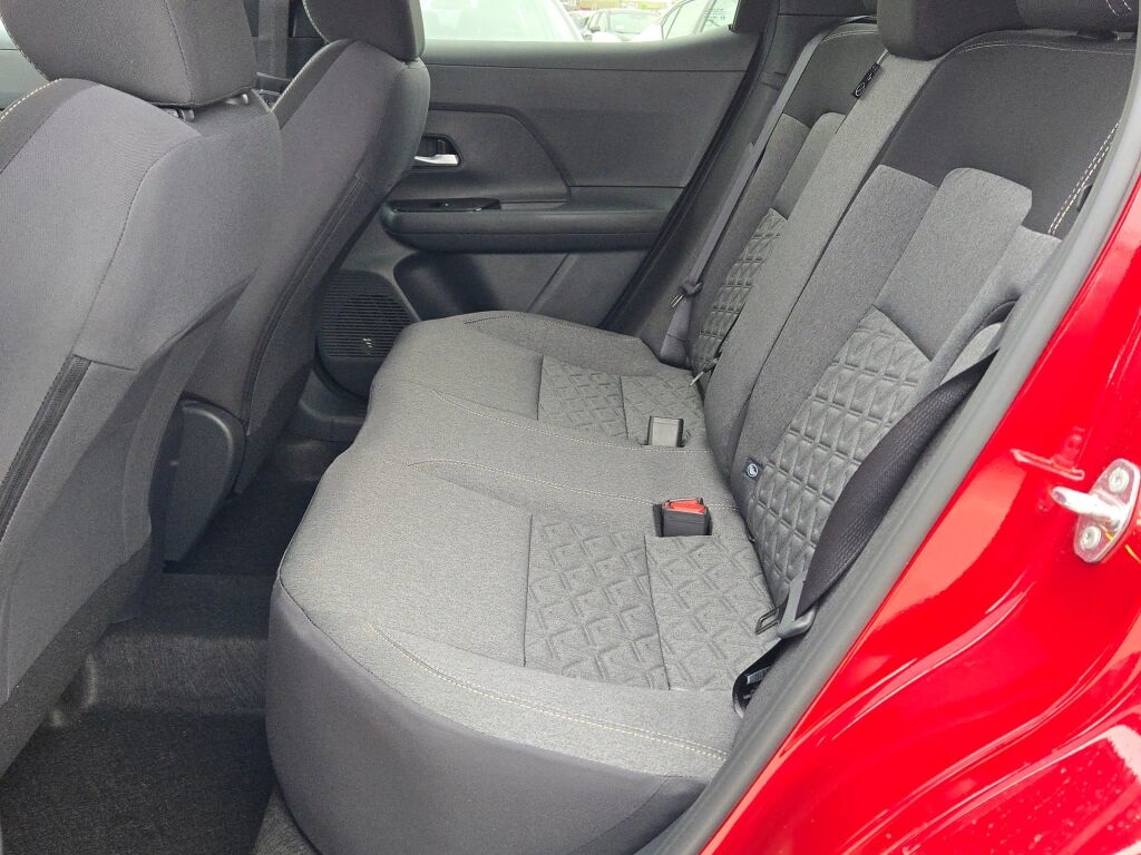 new 2025 Nissan Kicks car, priced at $27,530