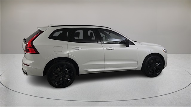 new 2026 Volvo XC60 Plug-In Hybrid car, priced at $75,565
