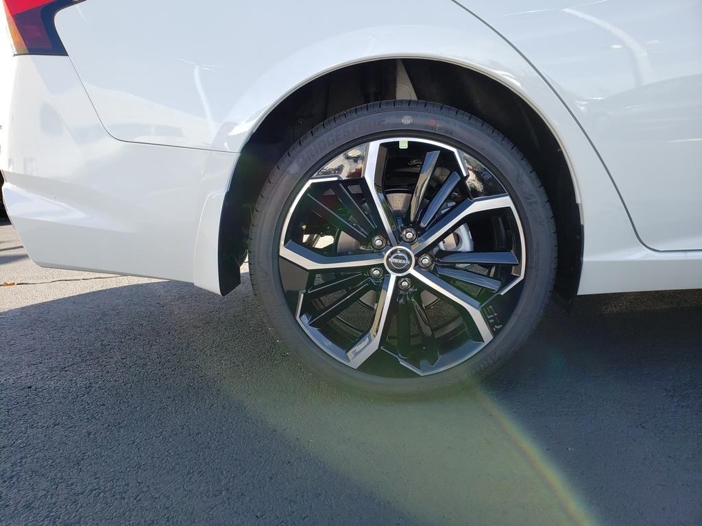 new 2025 Nissan Altima car, priced at $32,768