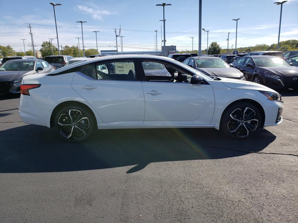 new 2025 Nissan Altima car, priced at $32,768