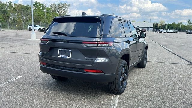 used 2025 Jeep Grand Cherokee car, priced at $48,703