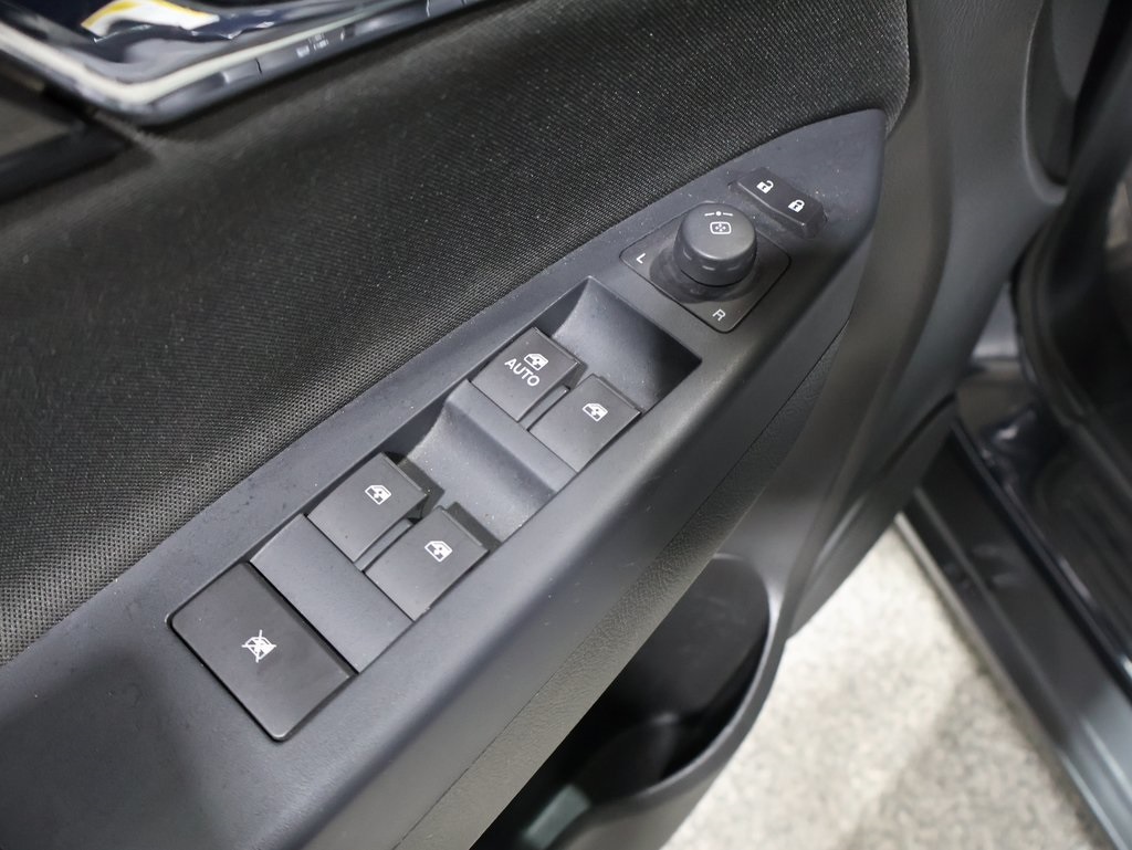 used 2014 Chevrolet Captiva Sport car, priced at $7,250