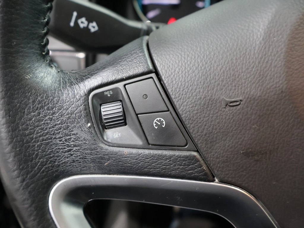 used 2014 Chevrolet Captiva Sport car, priced at $7,250