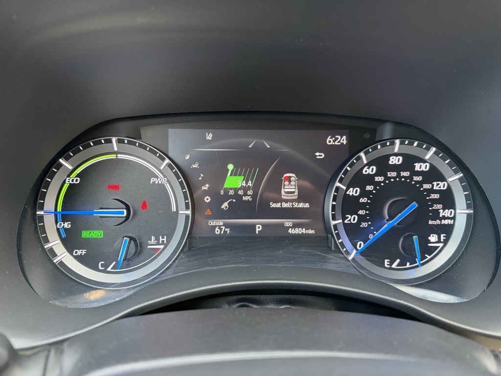 used 2021 Toyota Highlander Hybrid car, priced at $40,903
