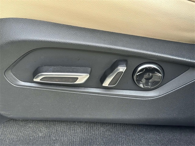 used 2023 Acura MDX car, priced at $36,039