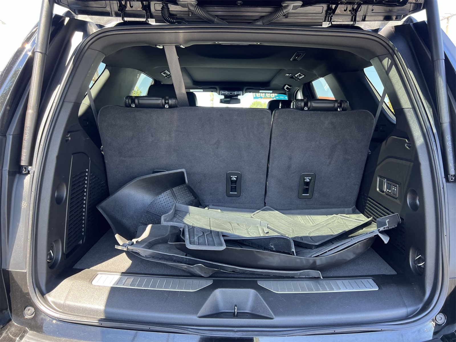 used 2024 Chevrolet Tahoe car, priced at $69,593