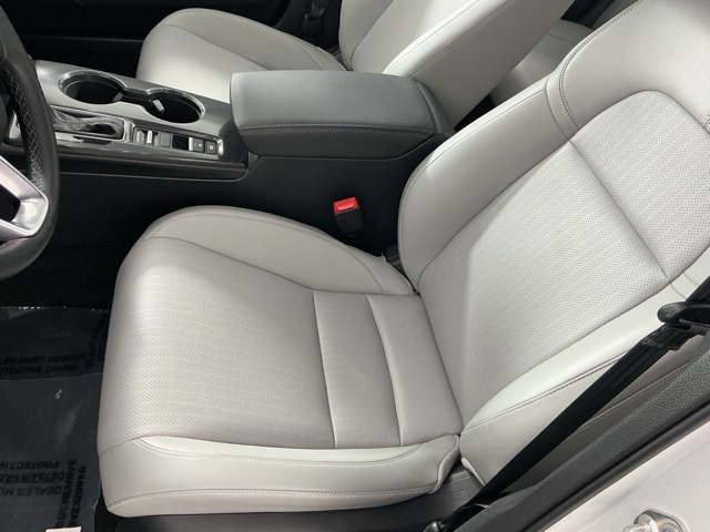 used 2025 Honda Civic Hybrid car, priced at $29,946