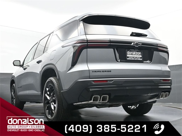 new 2026 Chevrolet Traverse car, priced at $47,322