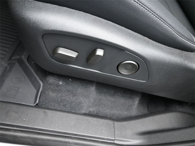 new 2026 Chevrolet Traverse car, priced at $47,322