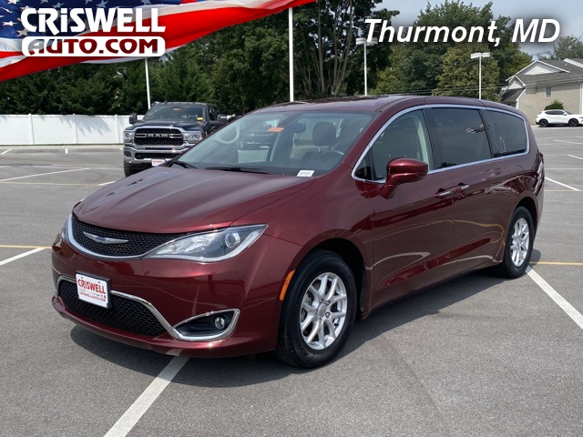 used 2020 Chrysler Pacifica car, priced at $20,709