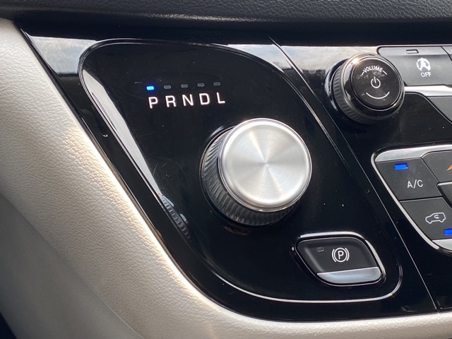 used 2020 Chrysler Pacifica car, priced at $20,709