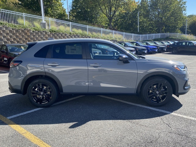 new 2026 Honda HR-V car, priced at $30,032
