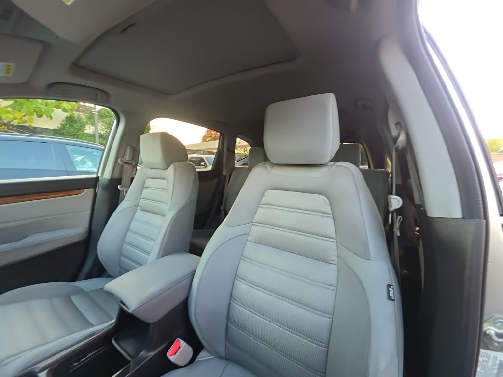 used 2018 Honda CR-V car, priced at $16,895