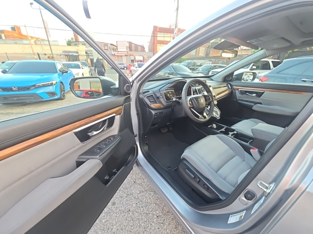 used 2018 Honda CR-V car, priced at $16,895