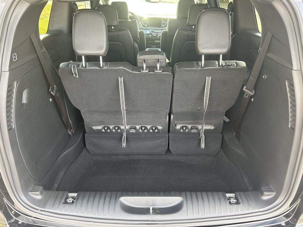 used 2025 Chrysler Pacifica car, priced at $41,000