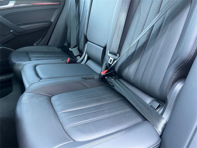 used 2020 Audi Q5 car, priced at $24,911