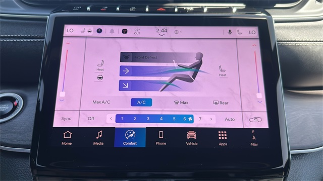 new 2025 Jeep Grand Cherokee car, priced at $46,275