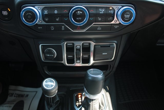 used 2022 Jeep Gladiator car, priced at $31,000