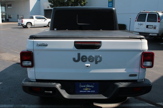 used 2022 Jeep Gladiator car, priced at $31,000