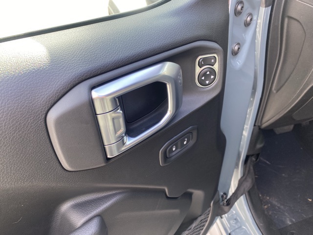 new 2026 Jeep Wrangler car, priced at $43,638